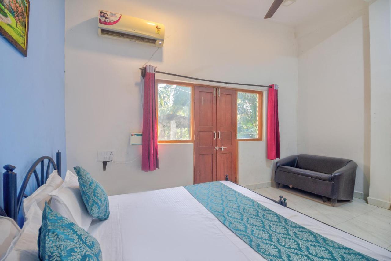 Hotel Walking 2 Beach Calangute Exterior photo